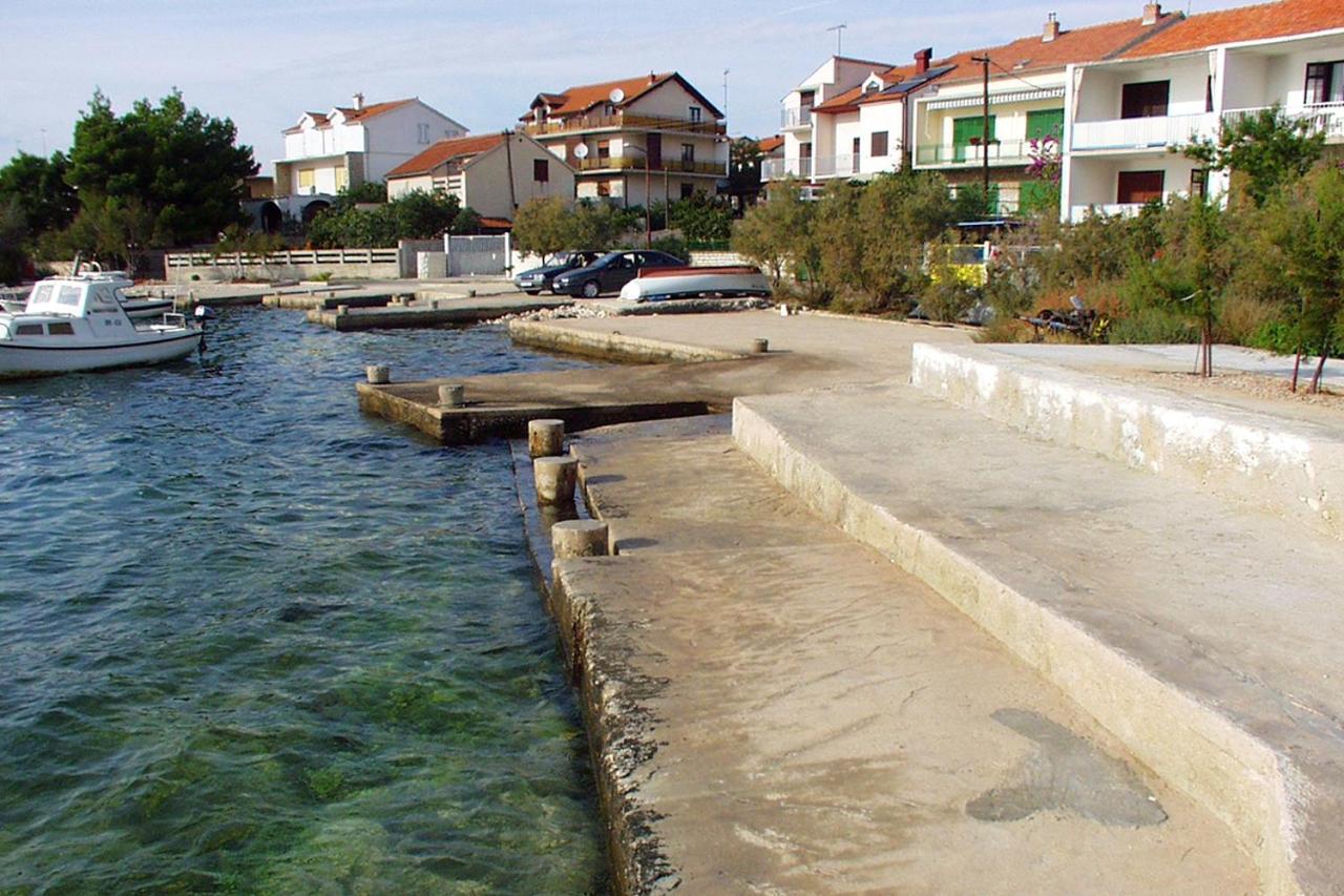 Apartments By The Sea Brodarica, Sibenik - 13615 エクステリア 写真
