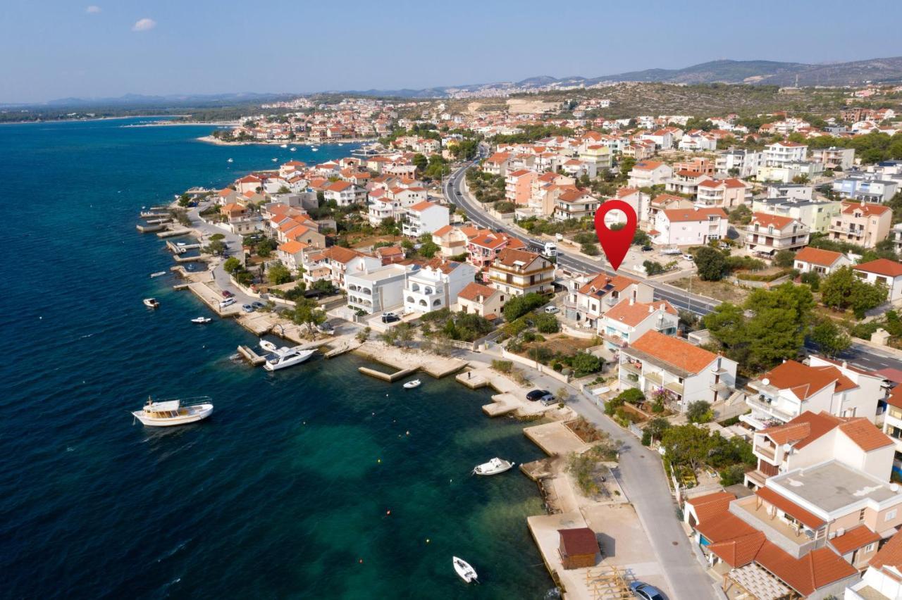 Apartments By The Sea Brodarica, Sibenik - 13615 エクステリア 写真